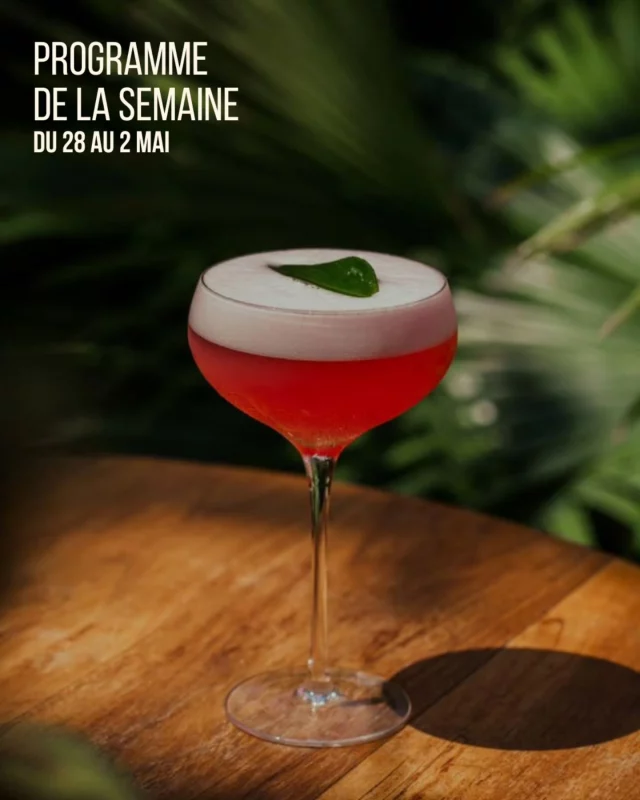 LA SEMAINE PROCHAINE AU Ô MA-YA BAR 💥 

Des Cocktails et des Tapas biensûr des 18h 😍

MARDI : John Santi revient sur un set en extérieur : RnB, Funk et Latino
En intérieur, Tattoo et Voyance 😃 avec @revela_sens @lau_creart_tattoo 

MERCREDI : Quiz et Blindtest avec @djrainier13500 
Jeu en équipes, avec télécommandes et classement interactif 
On joue, on chante et on danse Mercredi 🥰

JEUDI : la soirée TROPIK HALL de @djsam.off que vous adorez !

VENDREDI : @tomix.music.officiel nous fait danser sur un set généraliste et tech house 

SAMEDI : @stephane.spoon termine la semaine sur un set généraliste et afro house 

Beau week-end à toutes et tous 😁 

Ô MA-YA BAR 
Réservations par sms au 07.89.35.04.45